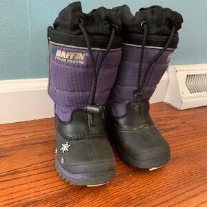 Baffin toddler boots size 7